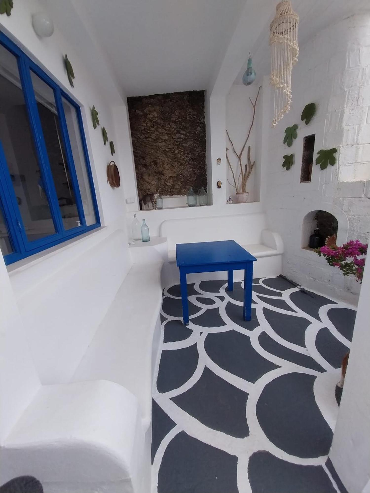 Blue On The Beach Poros Town Exterior photo